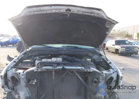 1999 Ford F-250 Lariat/Xl/Xlt z USA, uszkodzony, nr VIN 1FTNF21L4XEA47330